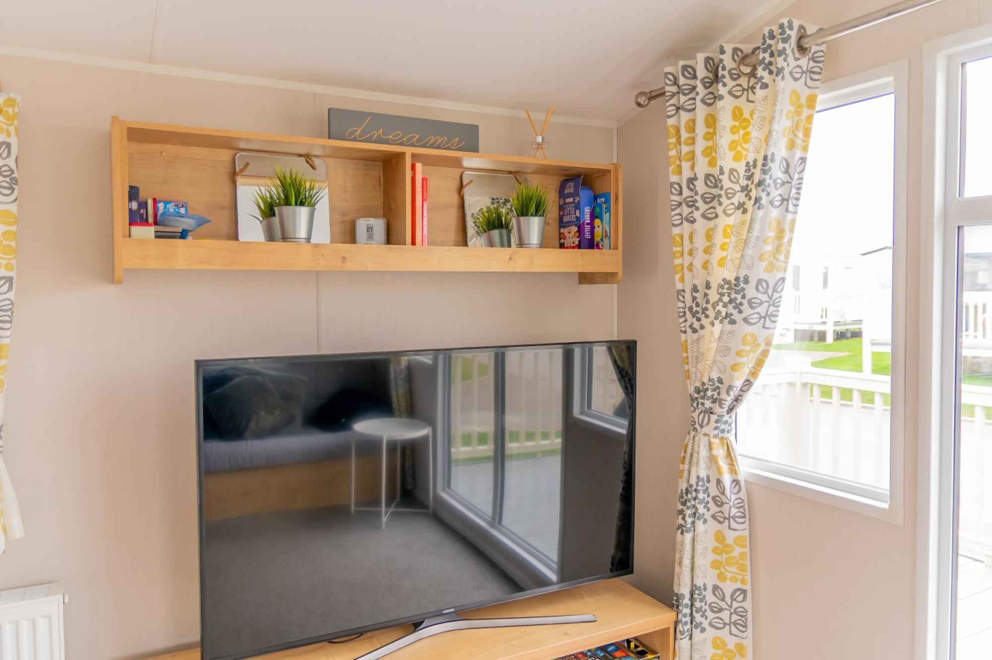 64 Lancaster The Lazy Willow 3 Bedroom Hot Tub Caravan Tattershall Lakes Exterior foto
